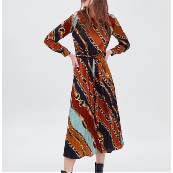 knee length dresses for ladies Ginger Chain Print Midi Dress